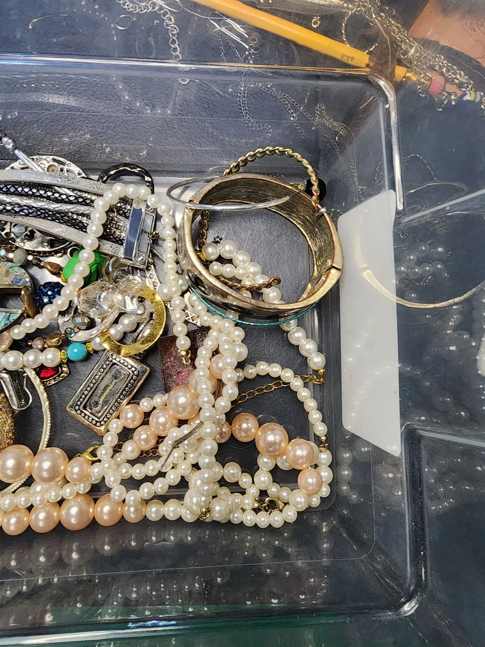 1lb Mixed Fashion Jewlery Lot For Crafting May Or May Not Have Matches